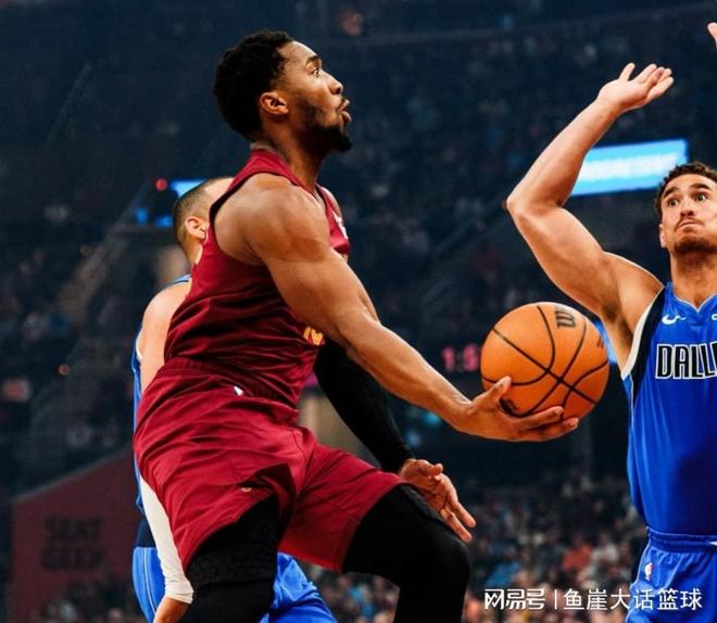 独行侠逆转骑士斯特鲁斯首秀爆发弗拉格砍27+1