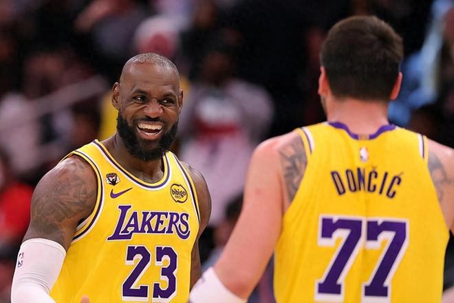 湖人掘金争夺西部第三 火箭锁定第五 快船跌至第