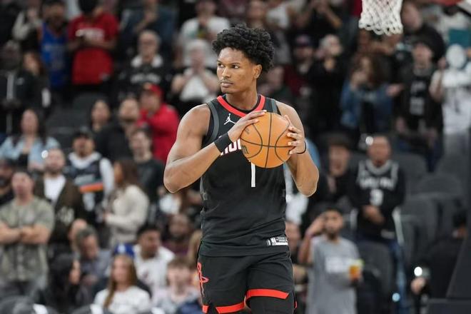 湖人掘金争夺西部第三 火箭锁定第五 快船跌至第